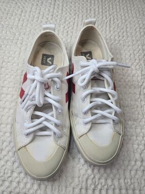 Veja White Canvas Sneakers with Red V Stripes